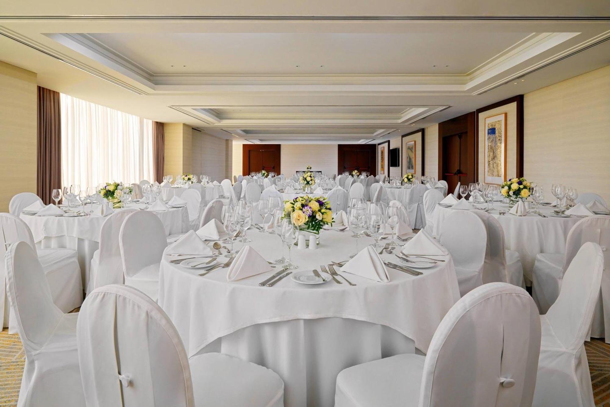 Athens Marriott Hotel Exterior photo
